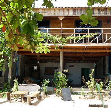 Lost&Found Bed and Breakfast Koh Rong Sanloem Exterior foto