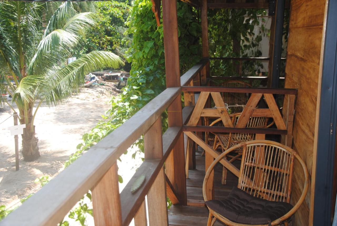 Lost&Found Bed and Breakfast Koh Rong Sanloem Exterior foto